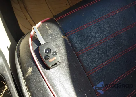 2013 Honda Civic Lx z USA, uszkodzony, nr VIN 2HGFB2F54DH535967